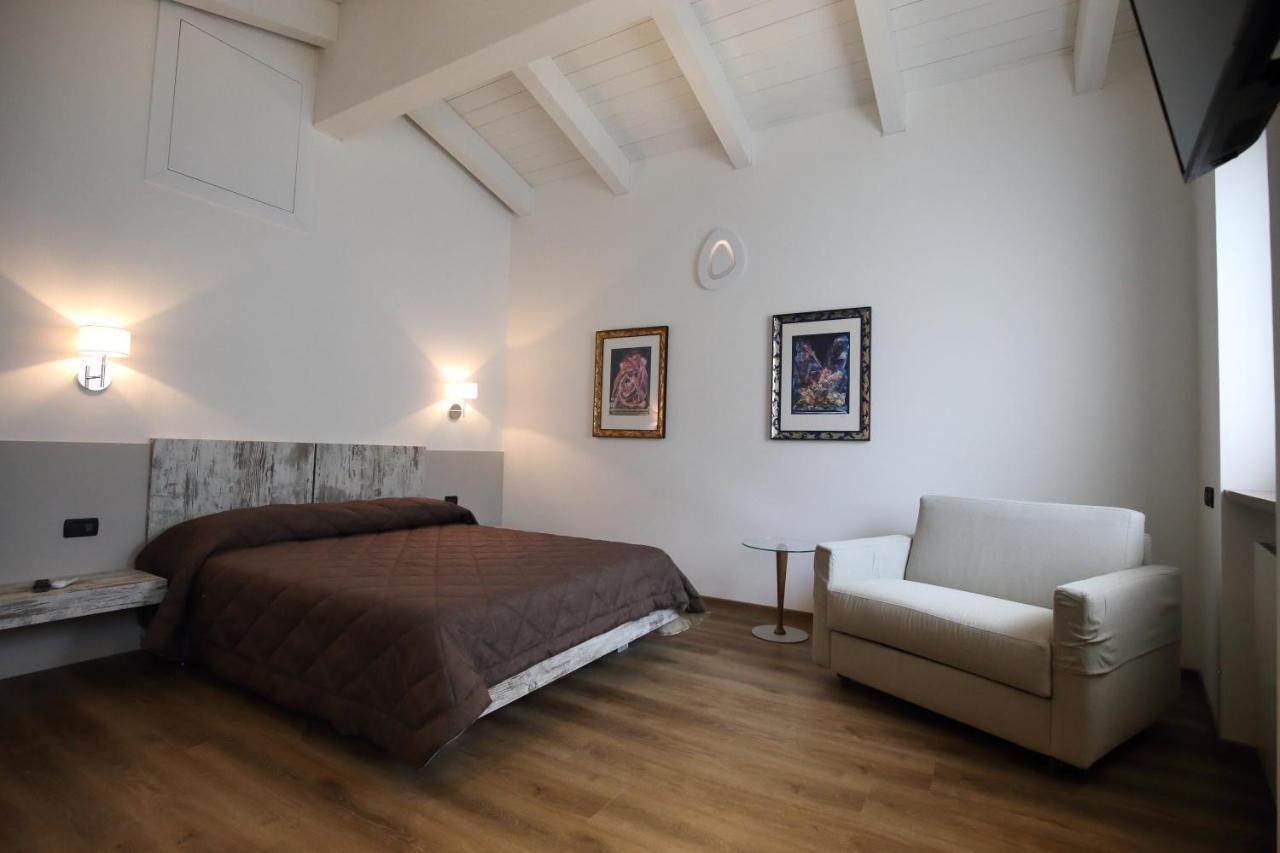 Albergo Antica Locanda Клузоне Экстерьер фото