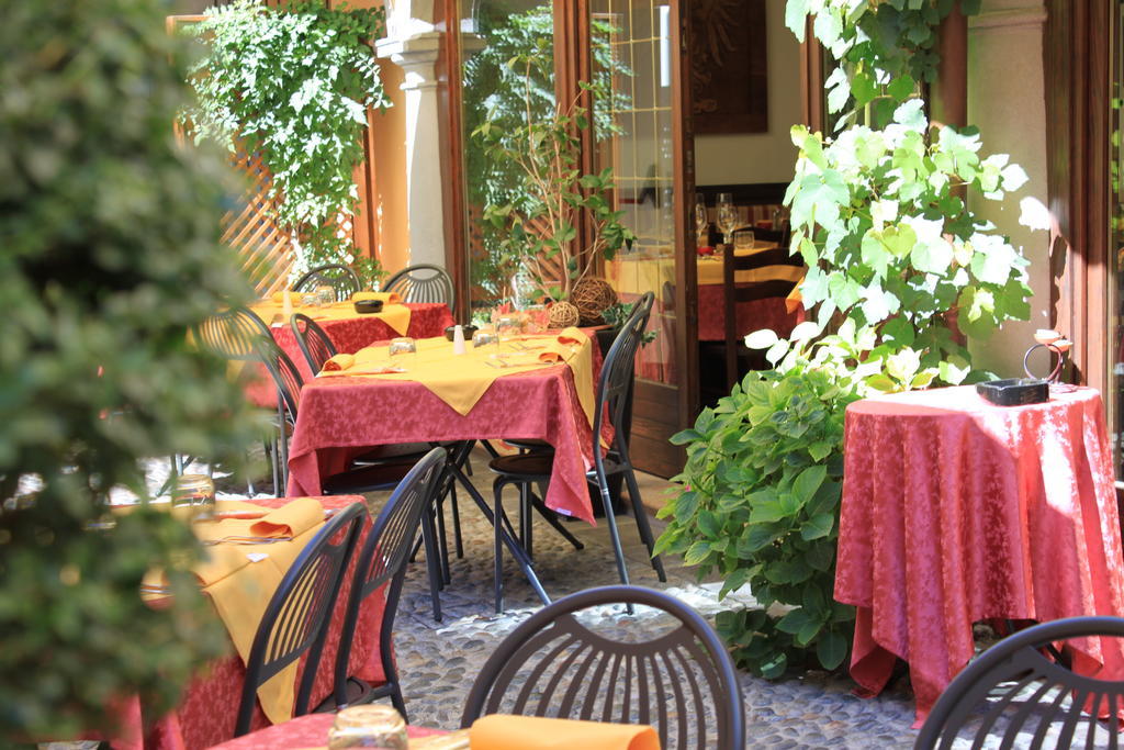 Albergo Antica Locanda Клузоне Экстерьер фото